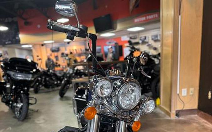 2017 Harley-Davidson Road King®