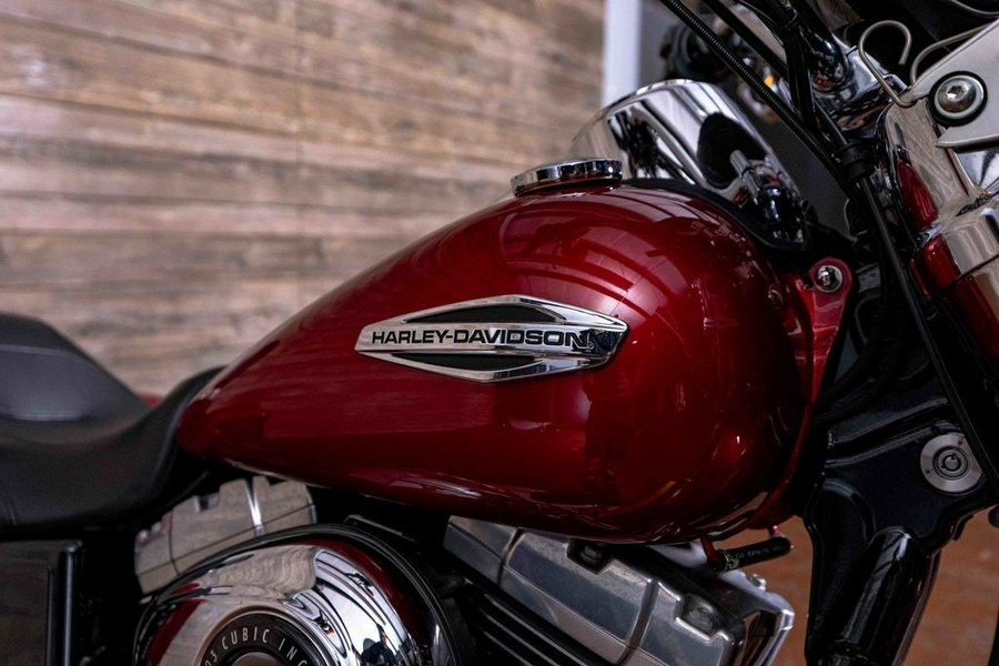 2012 Harley-Davidson® FLD - Dyna® Switchback™
