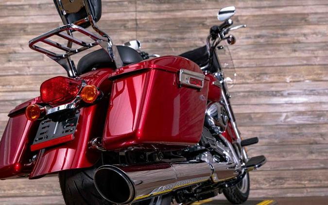2012 Harley-Davidson® FLD - Dyna® Switchback™