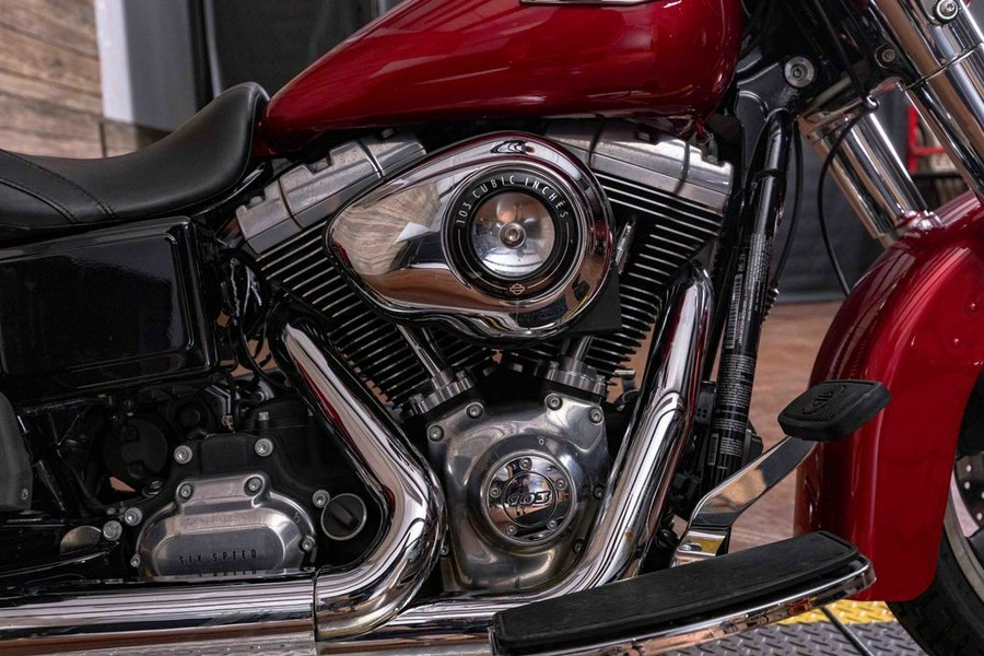 2012 Harley-Davidson® FLD - Dyna® Switchback™
