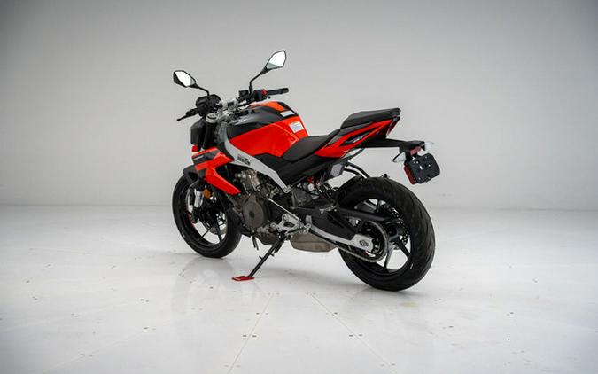 2026 Aprilia Tuono 457
