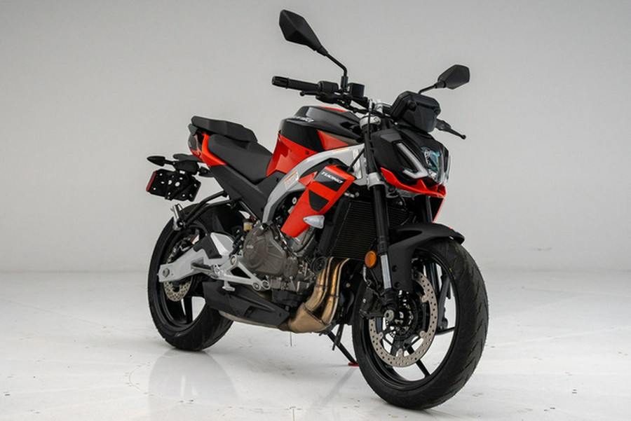2026 Aprilia Tuono 457