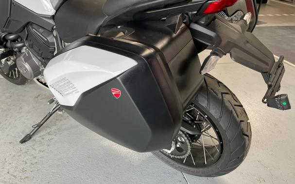 2023 Ducati Multistrada V4 S Travel & Radar [Spoke Wheels]