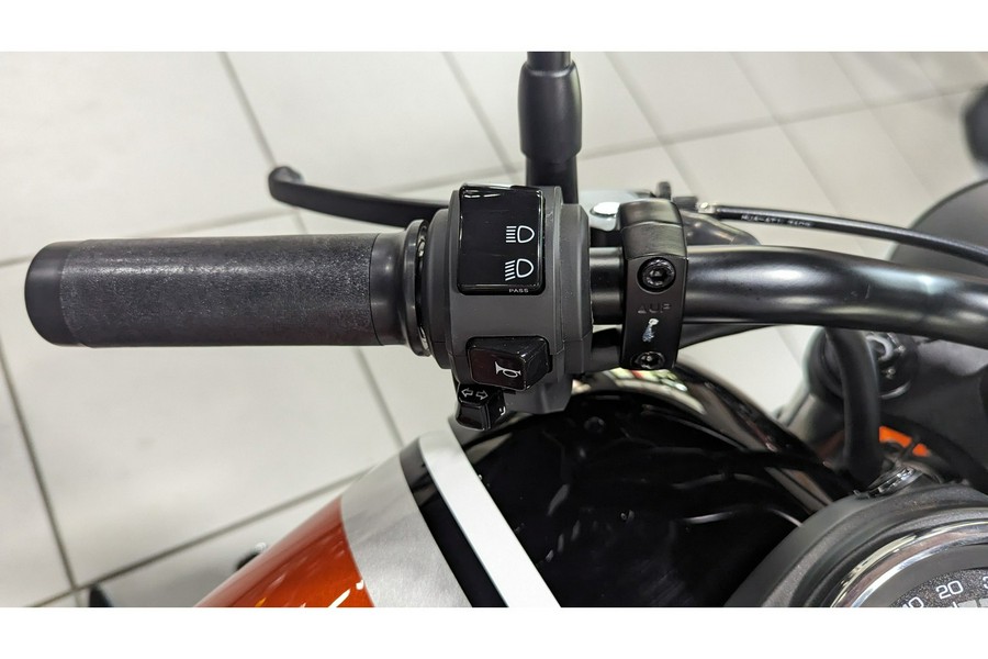 2025 Honda Shadow® Phantom ABS