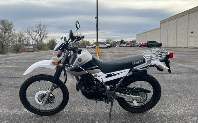 2004 Yamaha XT225