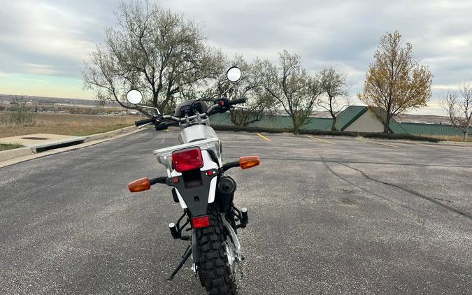 2004 Yamaha XT225
