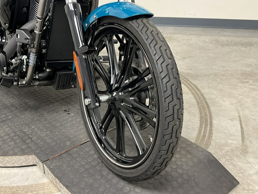 2022 Kawasaki Vulcan 900 Custom (VN900CNFAL)