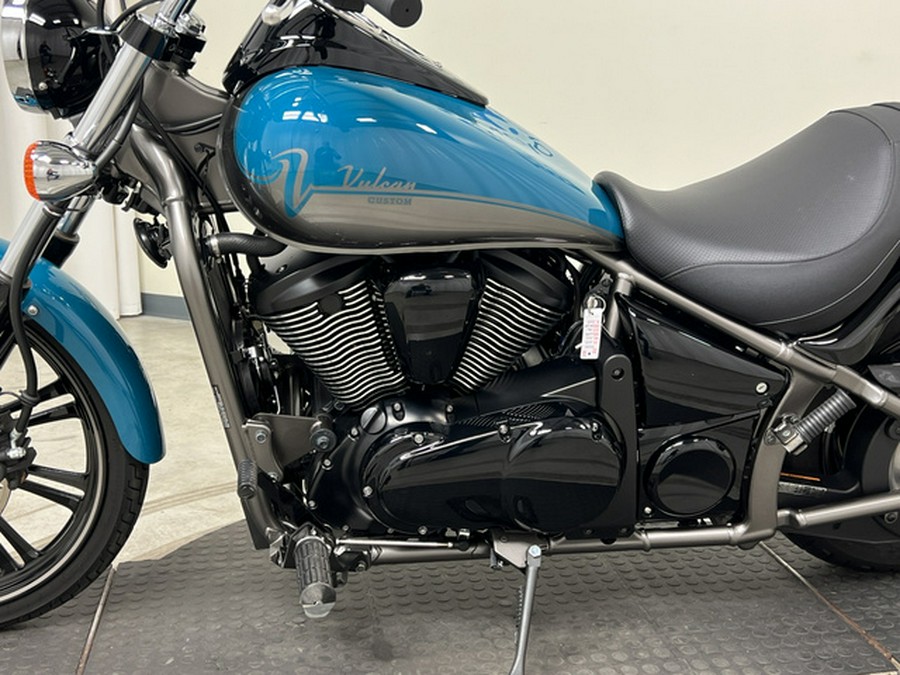 2022 Kawasaki Vulcan 900 Custom (VN900CNFAL)