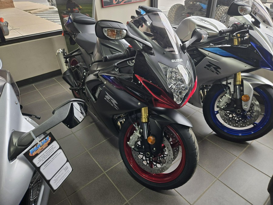 2026 SUZUKI GSXR750