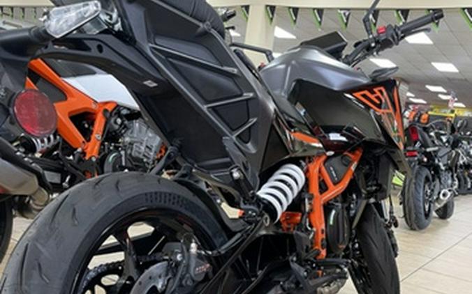2026 KTM Duke 390