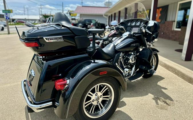 FLHTCUTG 2017 Tri Glide® Ultra