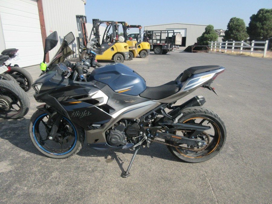2023 KAWASAKI NINJA 400