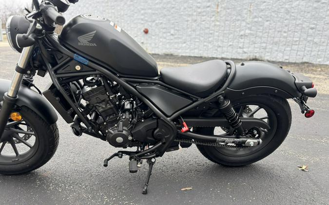 2026 Honda Rebel 300 E-Clutch