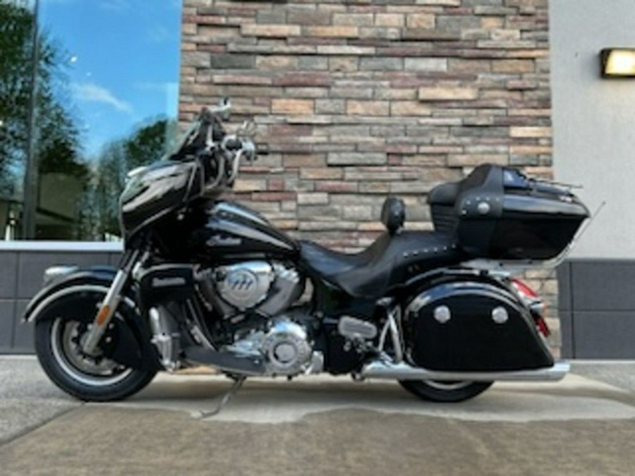 2018 Indian Roadmaster ABS Thunder Black