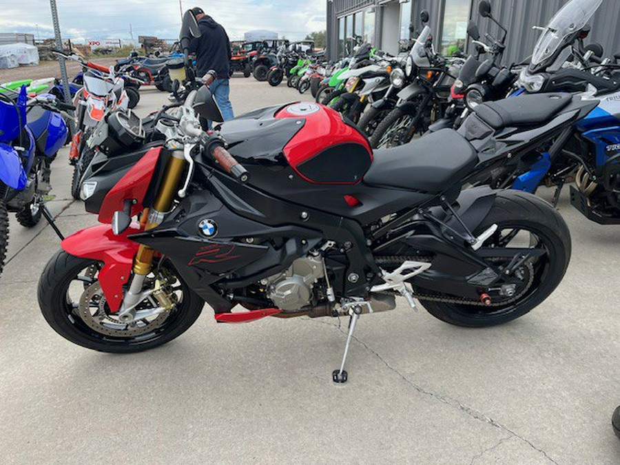 2019 BMW S 1000 R