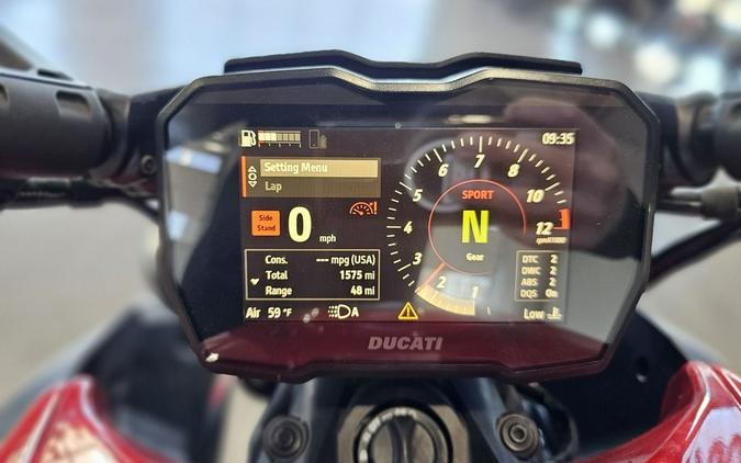 2023 Ducati Diavel V4 Ducati Red