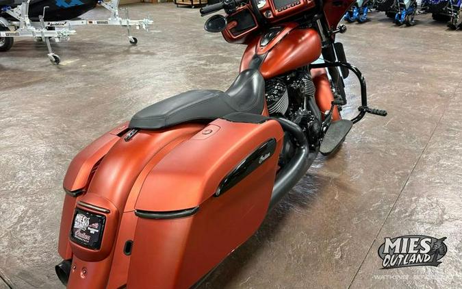 2021 Indian Motorcycle® Chieftain® Dark Horse® Icon Burnt Orange Metallic Smoke