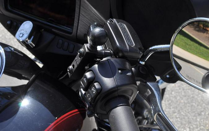 2022 Harley-Davidson® FLHTCUTG - Tri Glide® Ultra