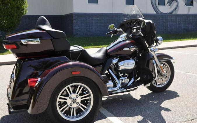 2022 Harley-Davidson® FLHTCUTG - Tri Glide® Ultra
