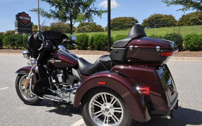 2022 Harley-Davidson® FLHTCUTG - Tri Glide® Ultra