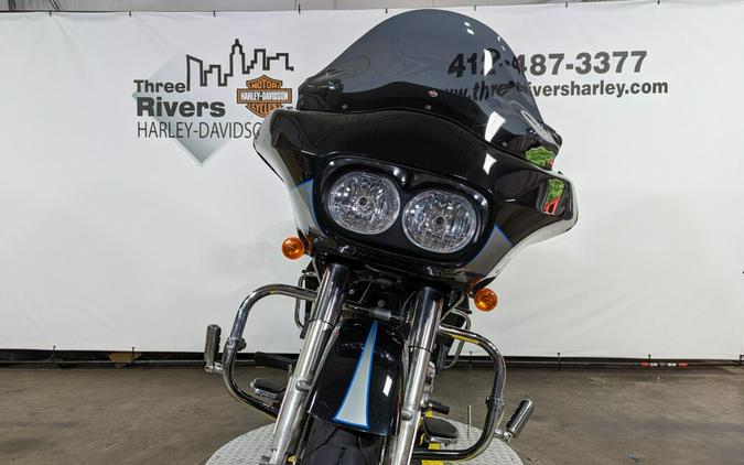 2013 Harley-Davidson® Road Glide® Ultra Midnight Pearl