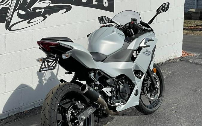 2025 Kawasaki NINJA 500 ABS