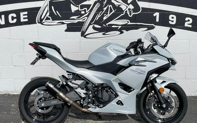 2025 Kawasaki NINJA 500 ABS