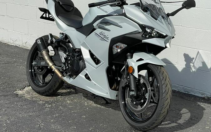 2025 Kawasaki NINJA 500 ABS