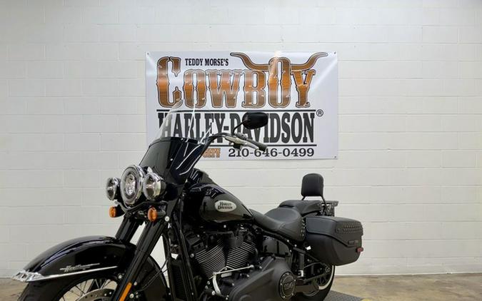 2023 Harley-Davidson FLHCS - Heritage Classic