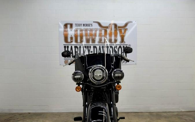 2023 Harley-Davidson FLHCS - Heritage Classic