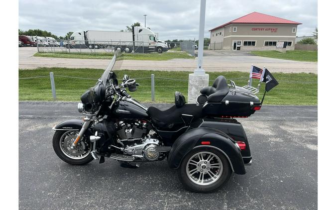 2017 TRI GLIDE ULTRA CLASSIC - Harley-Davidson®