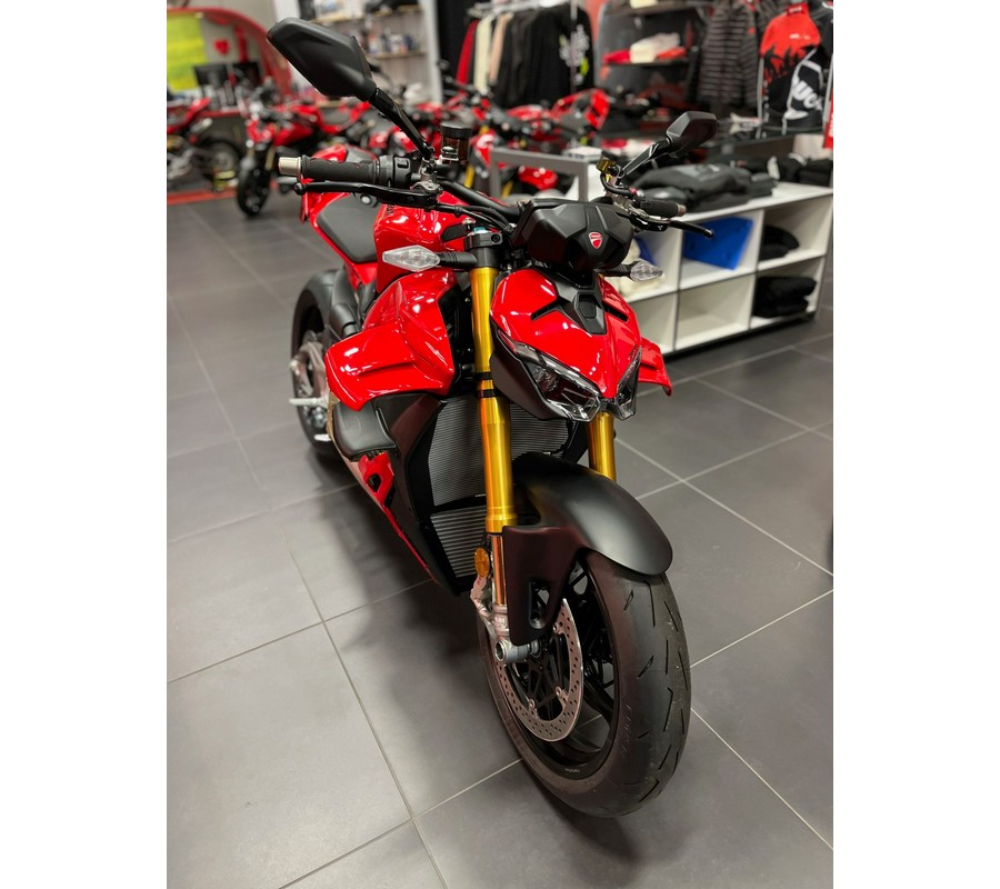 2026 Ducati Streetfighter V4 S