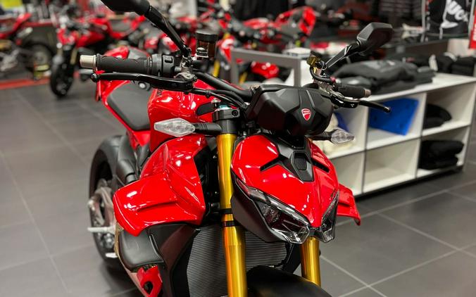 2026 Ducati Streetfighter V4 S