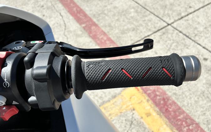 2022 Ducati PANIGALE V2