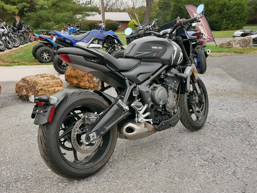 2024 Triumph Trident 660 Sapphire Black 660