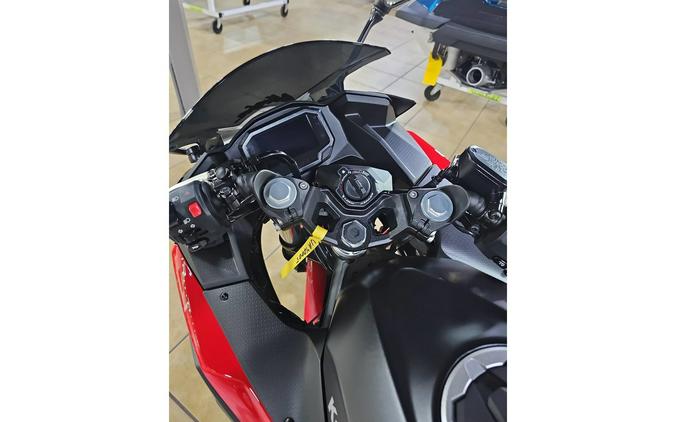 2025 Kawasaki Ninja® 500 KRT Edition SE ABS