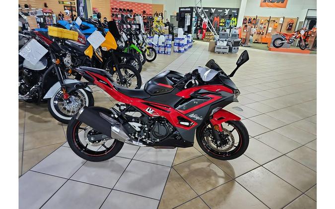 2025 Kawasaki Ninja® 500 KRT Edition SE ABS