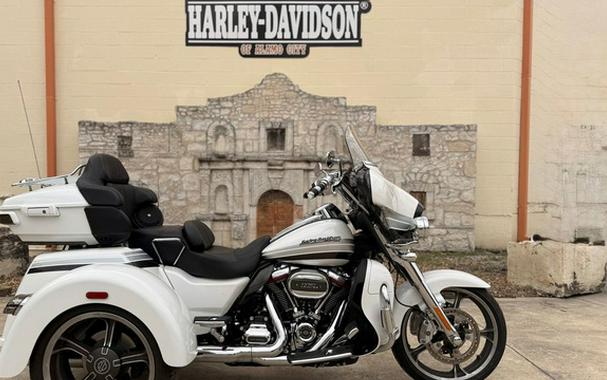 2020 Harley-Davidson FLHTCUTGSE - CVO Tri Glide