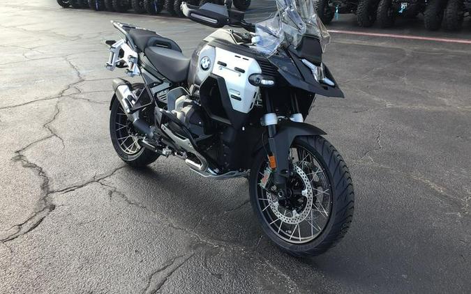 2026 BMW R 1300 GS Adventure Triple Black