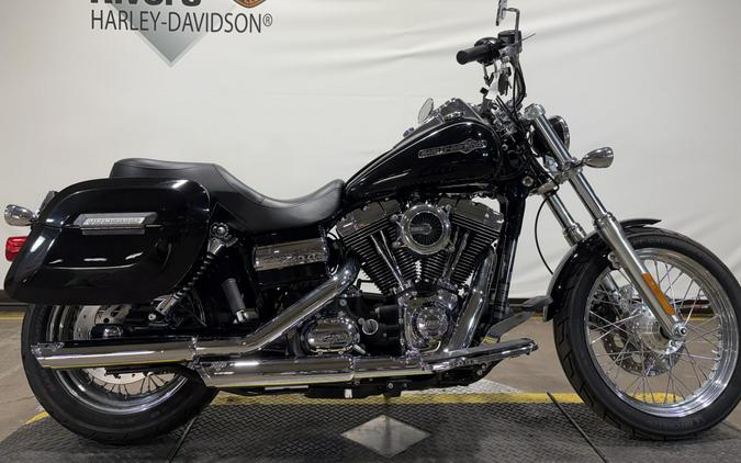 2014 Harley-Davidson® Super Glide® Custom Vivid Black