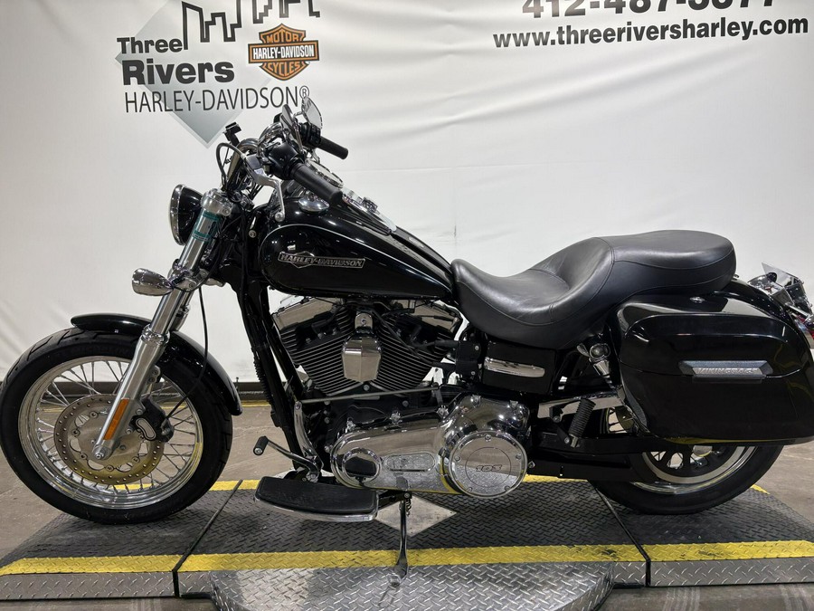 2014 Harley-Davidson Super Glide Custom Vivid Black
