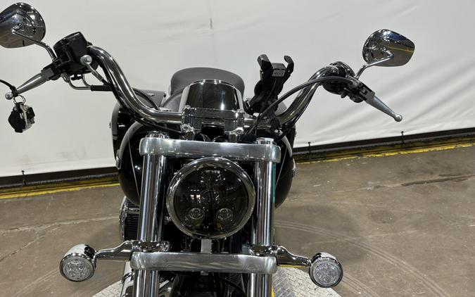 2014 Harley-Davidson® Super Glide® Custom Vivid Black