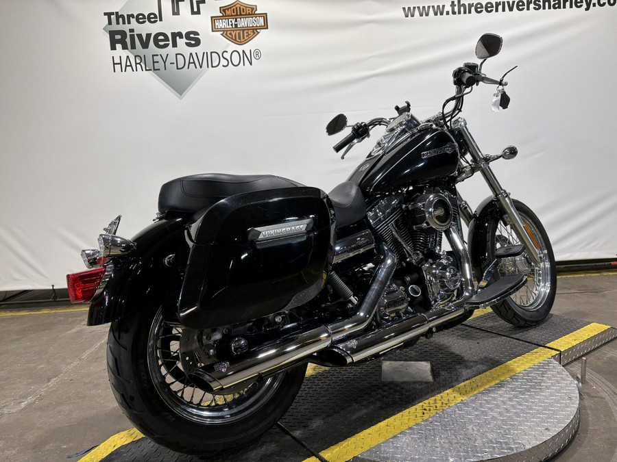 2014 Harley-Davidson Super Glide Custom Vivid Black