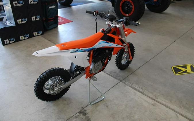 2024 KTM SX-E 5