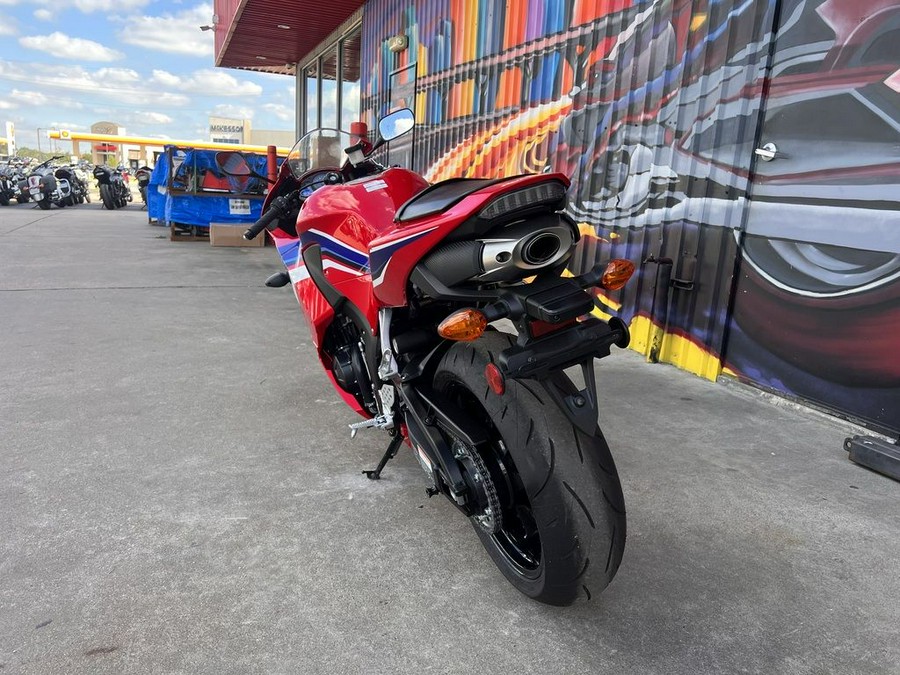 2021 Honda CBR600RR Base