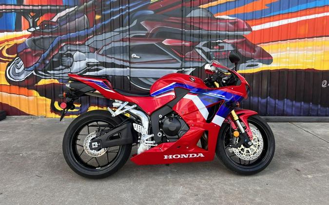 2021 Honda CBR600RR First Look Preview