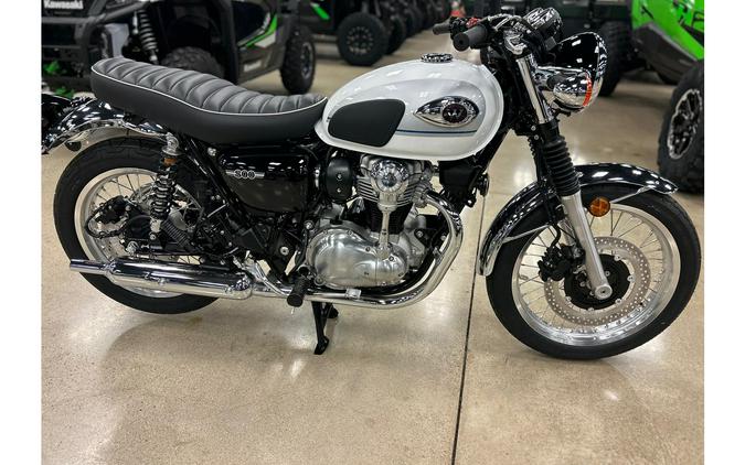 2026 W800 ABS - Kawasaki