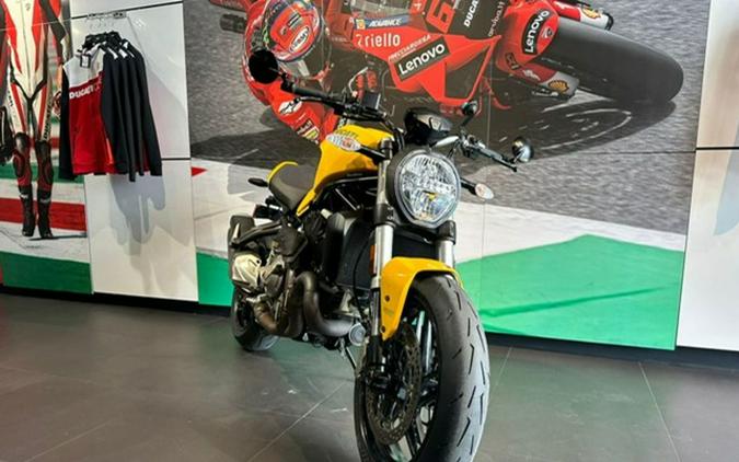 2018 Ducati Monster 821 Yellow