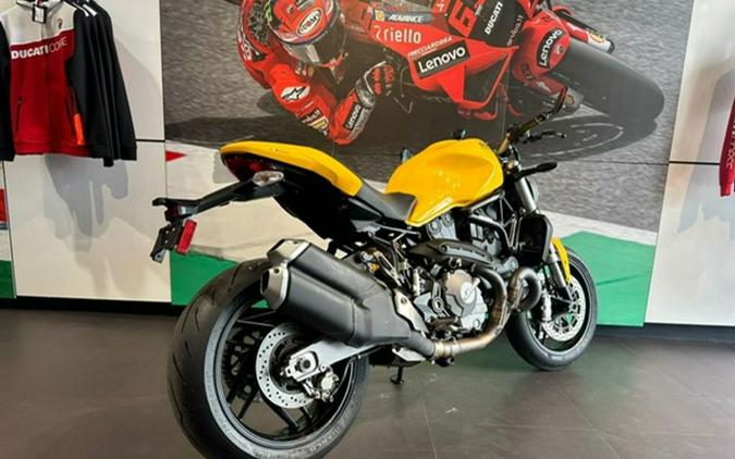 2018 Ducati Monster 821 Yellow