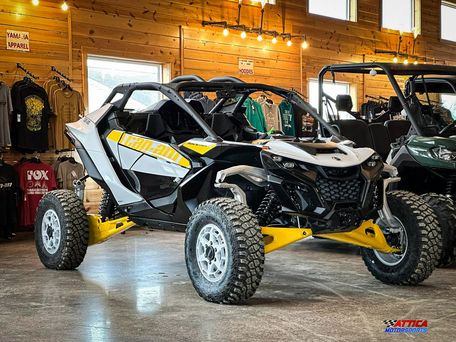 2024 Can-Am™ Maverick R Base